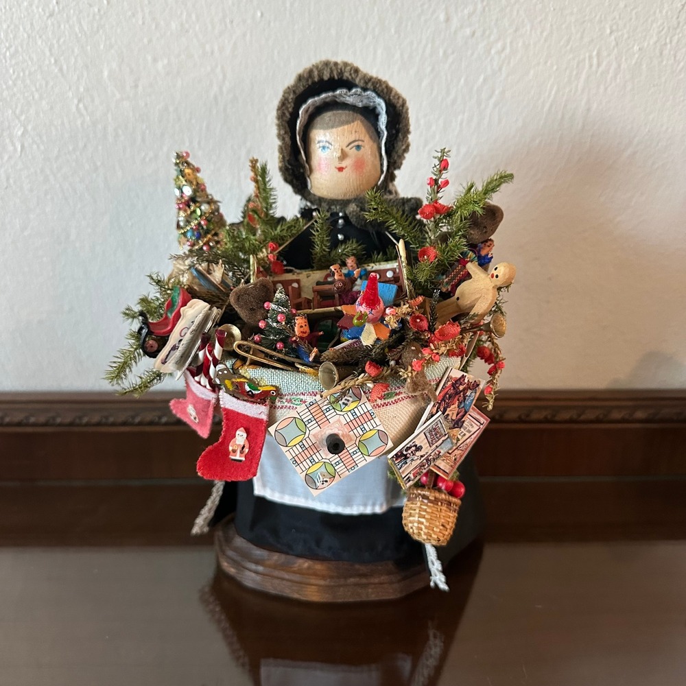 Vintage 1979 Handcrafted Christmas Doll Peddler Woman Folk Signed Belsnickel 11"